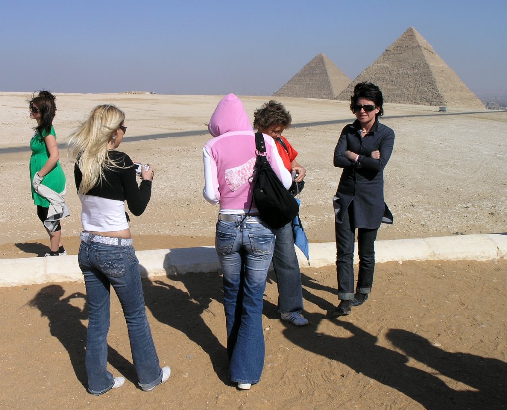 Pyramids of Giza 21
